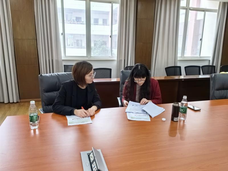 于毓青.jpg 于毓青.jpg