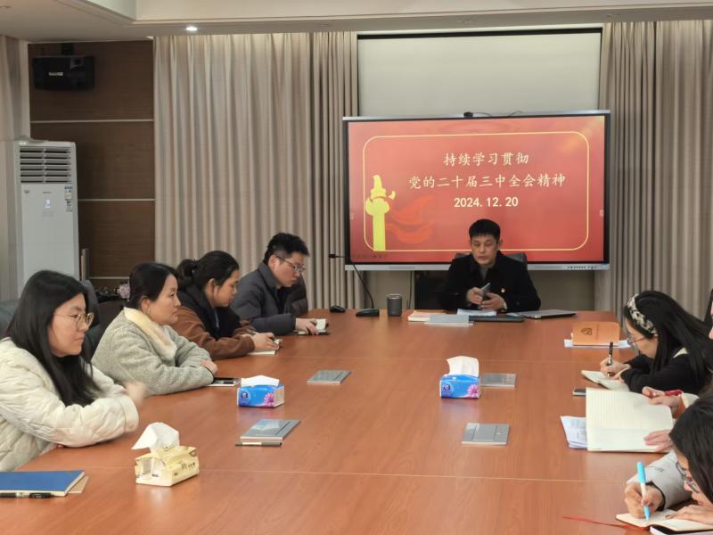 6612837E9E67B7A86BF2182A7BF77728.jpg 6612837E9E67B7A86BF2182A7BF77728.jpg